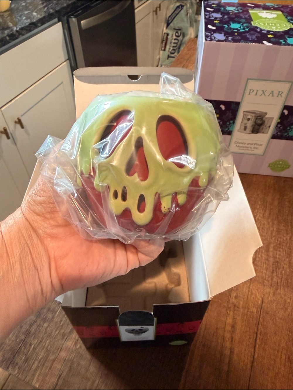 Just one bite glowing apple warmer